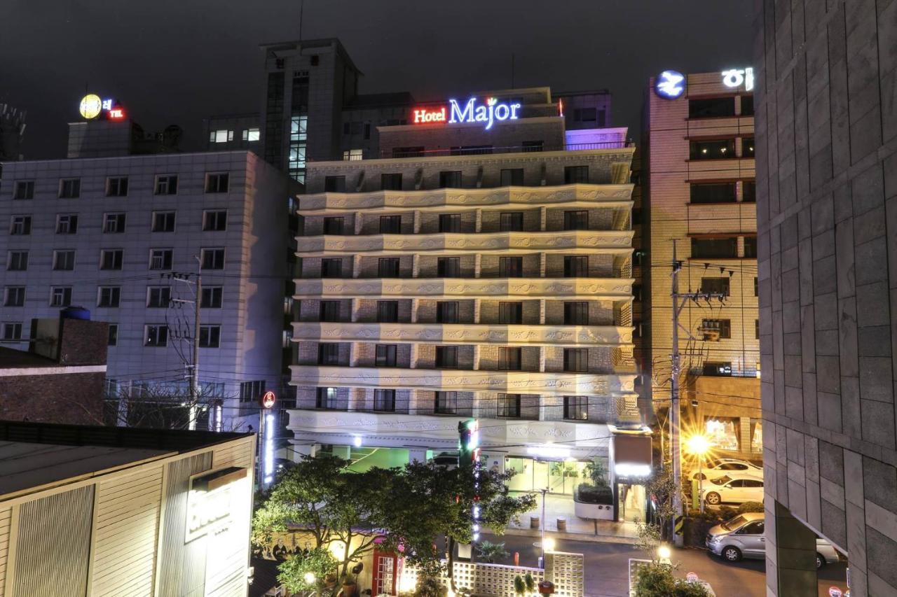 Major Hotel Чеджудо Экстерьер фото